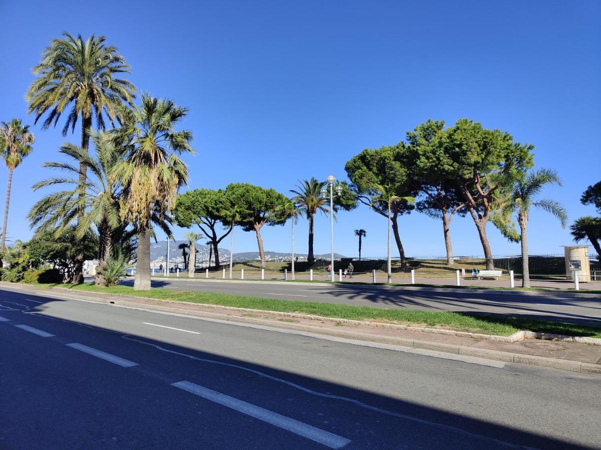 Le 323 Prom - 2 Chambres - Ac - Parking - Tram Et Supermarche Proches - Front De Mer Nizza Exterior foto