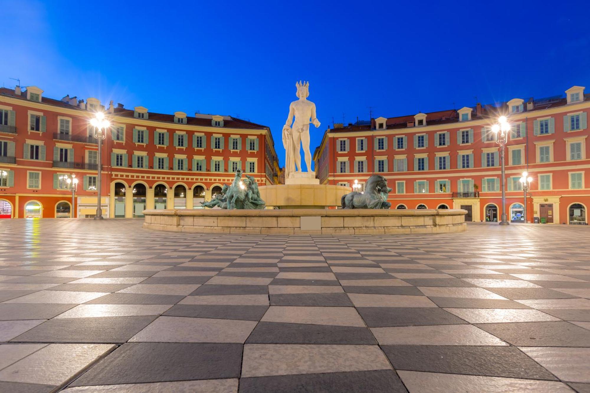 Le 323 Prom - 2 Chambres - Ac - Parking - Tram Et Supermarche Proches - Front De Mer Nizza Exterior foto